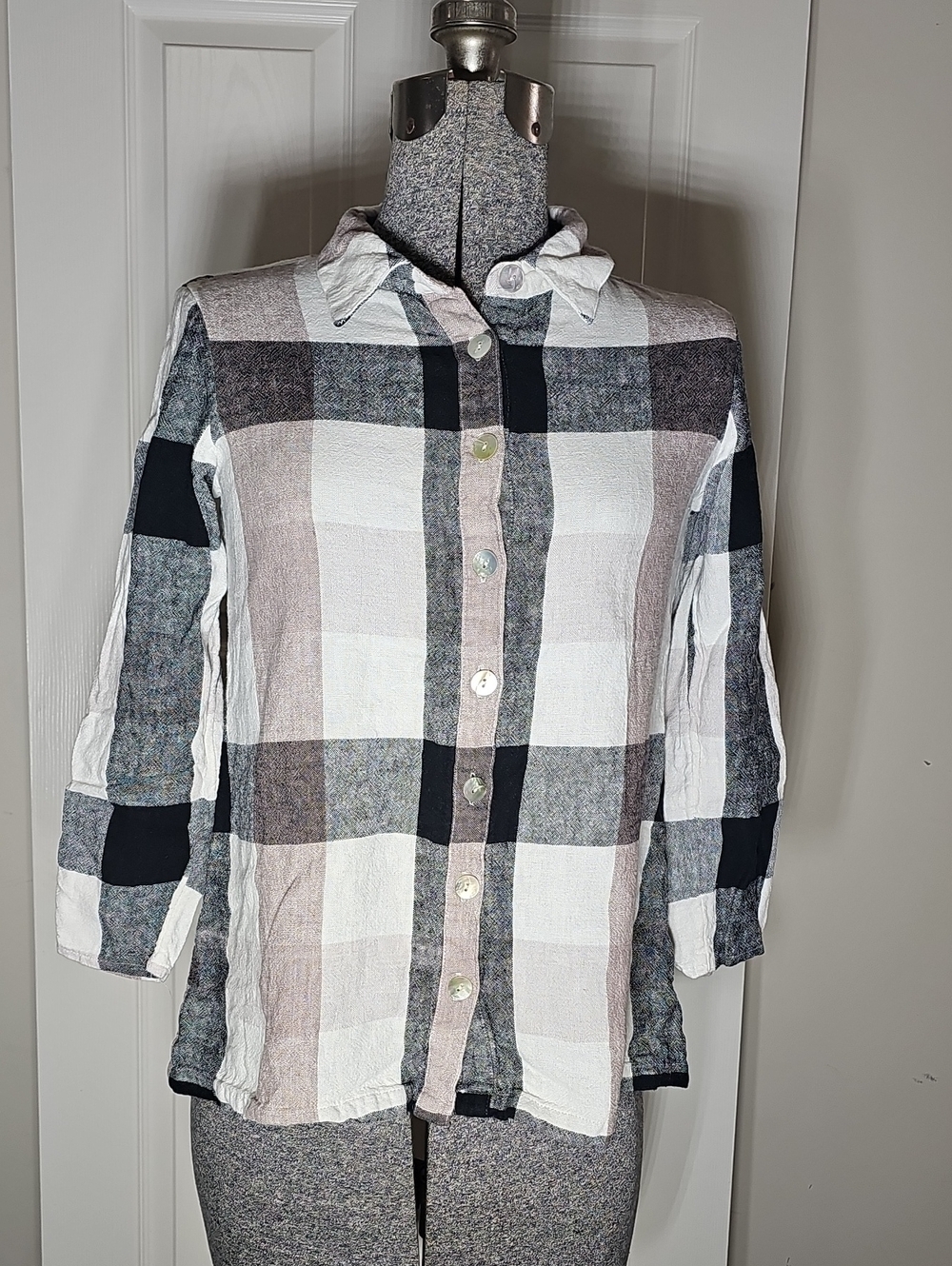 Soft Surroundings Carreaux Shirt Button Up Linen Blend Pink Black Plaid Size XS